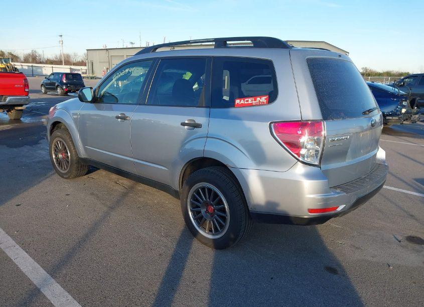 Photo 3 of 2012 Subaru Forester 2.5X (VIN JF2SHBBC3CG457855)