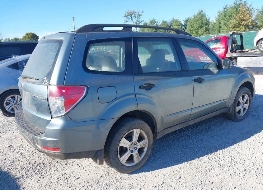 Photo 4 of 2011 Subaru Forester 2.5X (VIN JF2SHBBC4BH773144)
