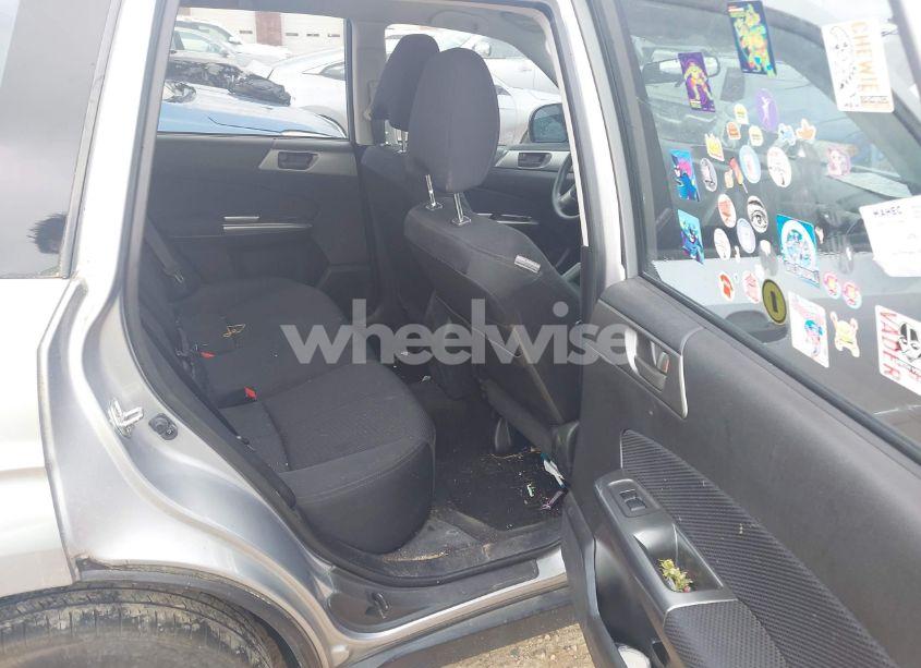 Photo 8 of 2012 Subaru Forester 2.5X (VIN JF2SHBBC4CH405595)