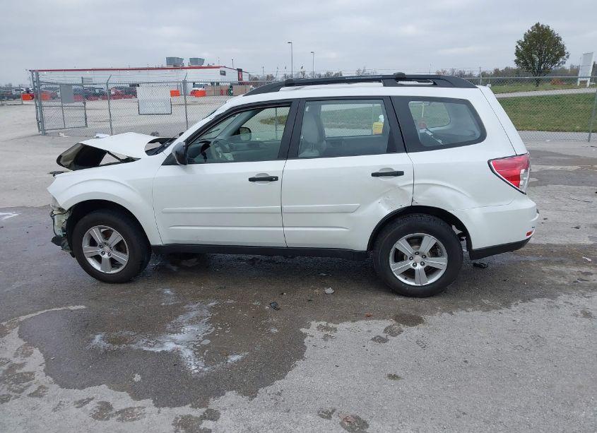 Photo 14 of 2012 Subaru Forester 2.5X (VIN JF2SHBBC4CH409498)