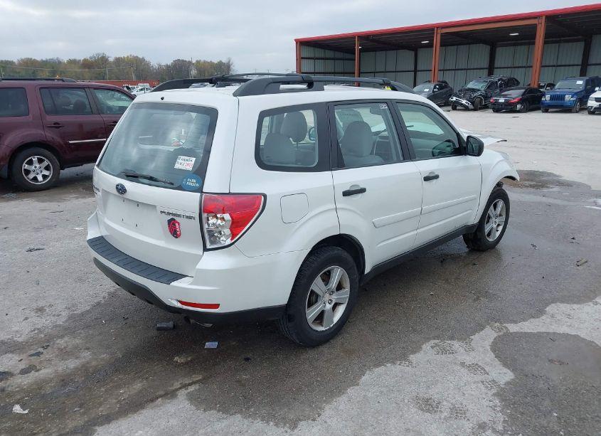 Photo 4 of 2012 Subaru Forester 2.5X (VIN JF2SHBBC4CH409498)