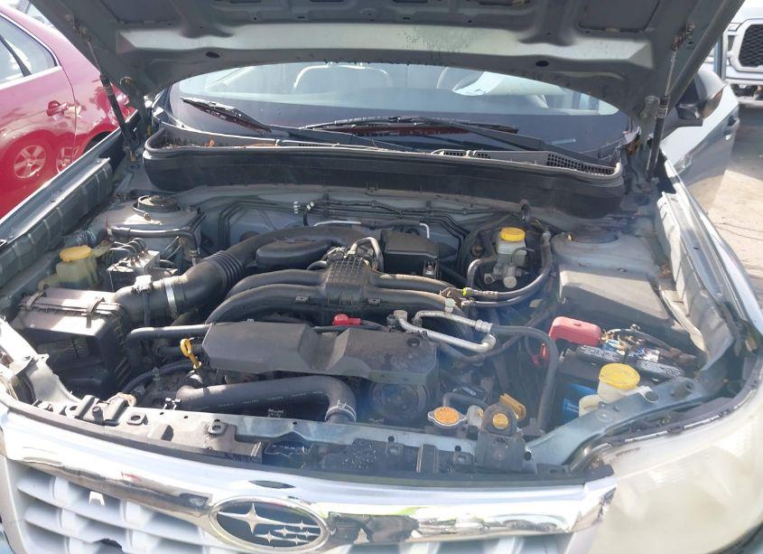 Photo 10 of 2011 Subaru Forester 2.5X (VIN JF2SHBBC6BH728660)