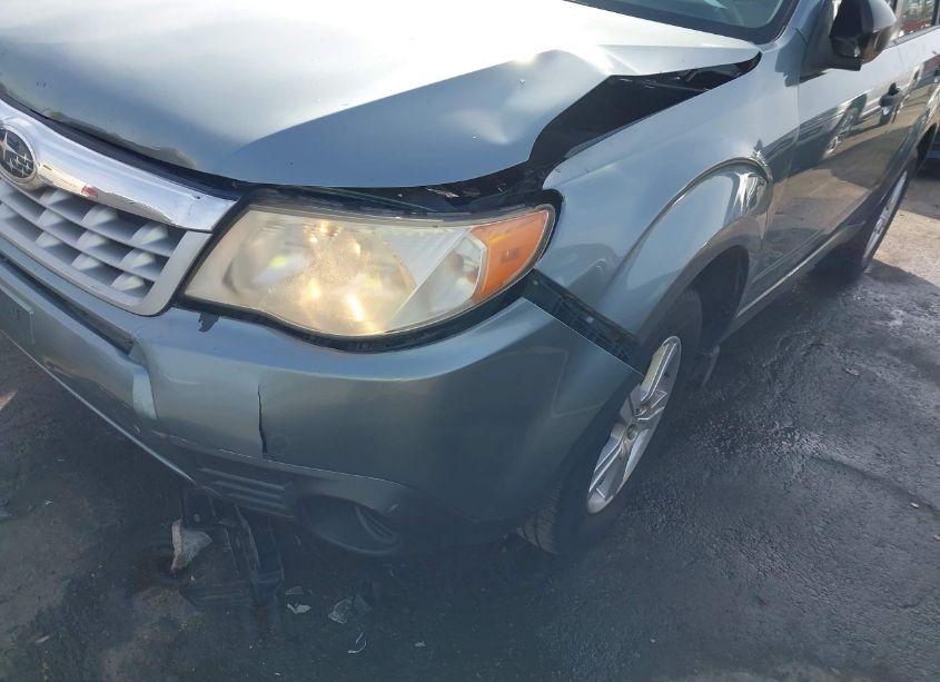 Photo 6 of 2011 Subaru Forester 2.5X (VIN JF2SHBBC6BH728660)