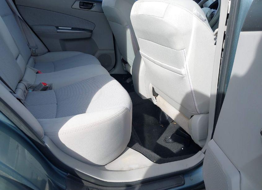 Photo 8 of 2011 Subaru Forester 2.5X (VIN JF2SHBBC6BH728660)