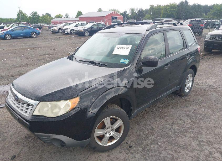 Photo 2 of 2012 Subaru Forester 2.5X (VIN JF2SHBBC6CG433243)
