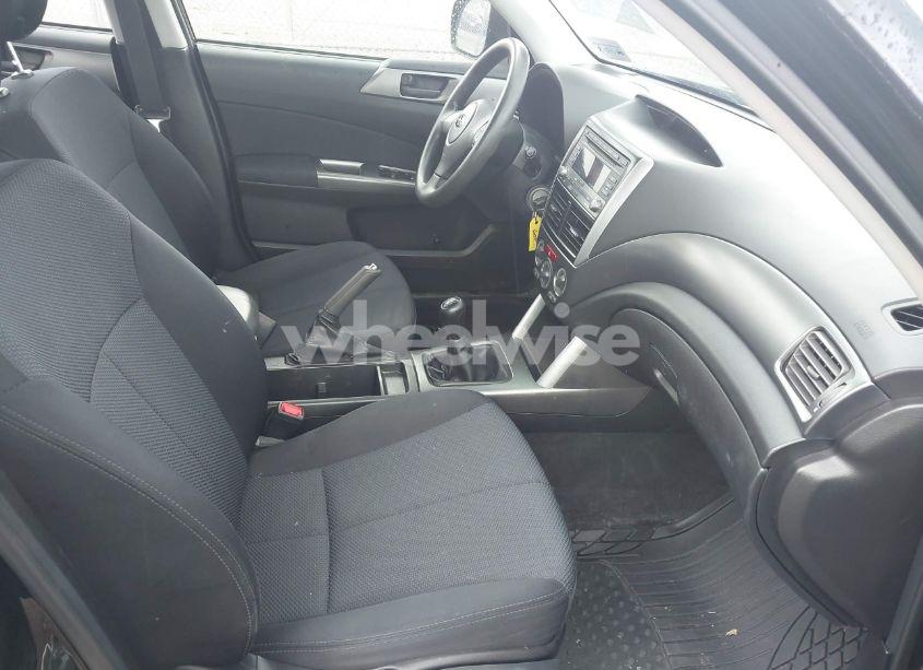 Photo 5 of 2012 Subaru Forester 2.5X (VIN JF2SHBBC6CG433243)