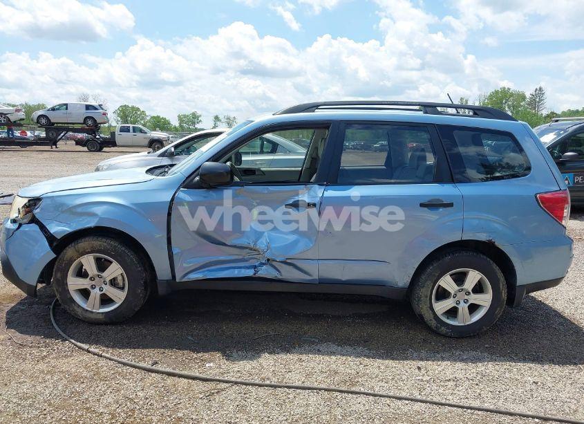 Photo 14 of 2011 Subaru Forester 2.5X (VIN JF2SHBBC7BH761876)