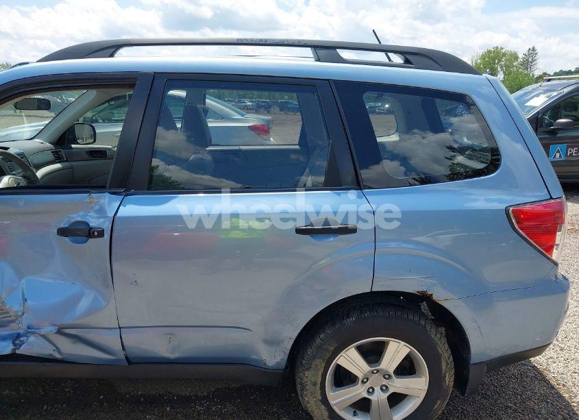 Photo 17 of 2011 Subaru Forester 2.5X (VIN JF2SHBBC7BH761876)