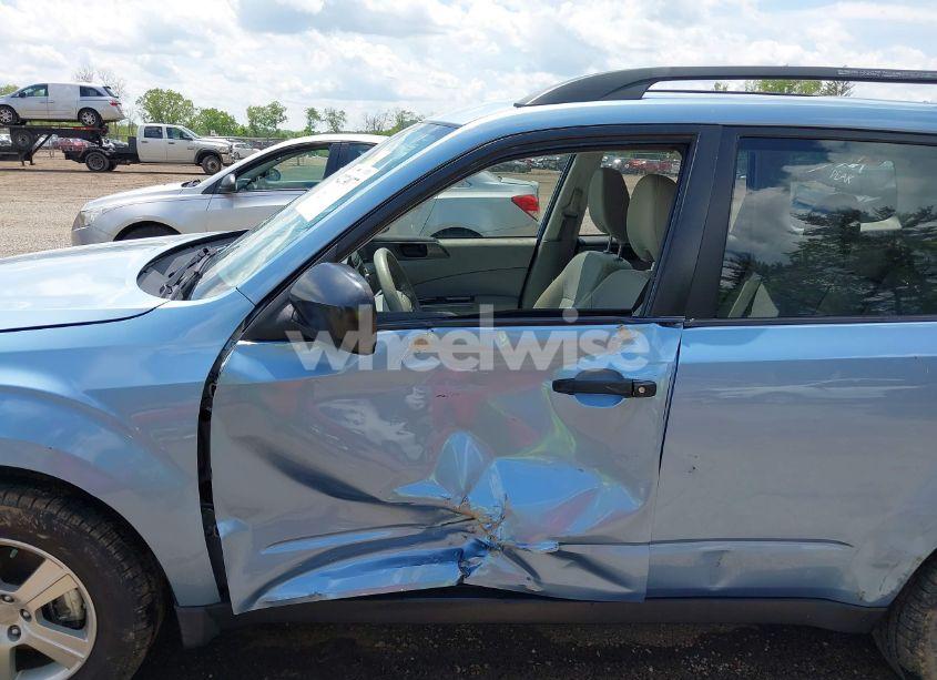 Photo 18 of 2011 Subaru Forester 2.5X (VIN JF2SHBBC7BH761876)