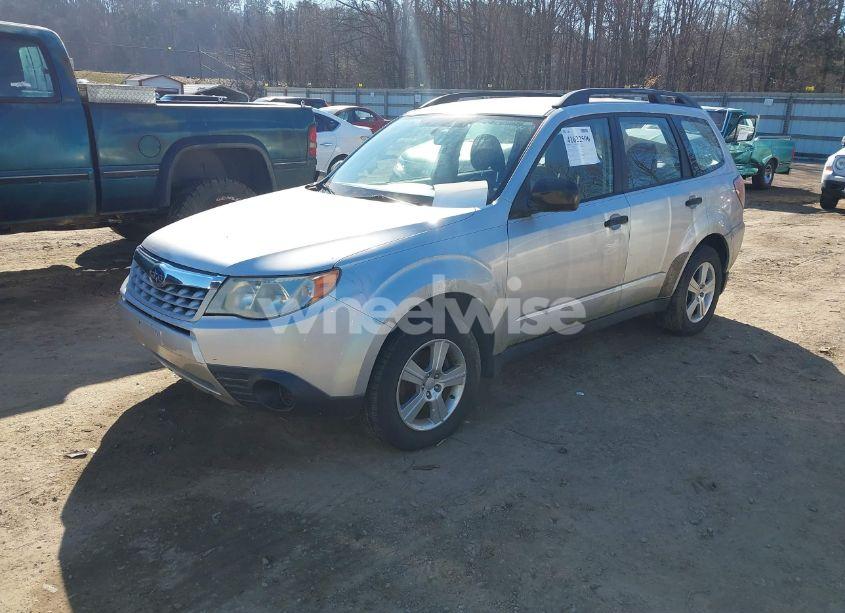 Photo 2 of 2011 Subaru Forester 2.5X (VIN JF2SHBBC8BH713898)