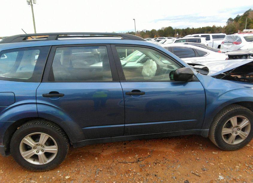 Photo 13 of 2012 Subaru Forester 2.5X (VIN JF2SHBBC8CH435067)