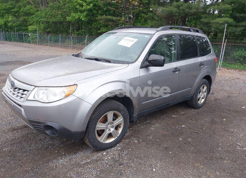 Photo 2 of 2011 Subaru Forester 2.5X (VIN JF2SHBBCXBG768911)