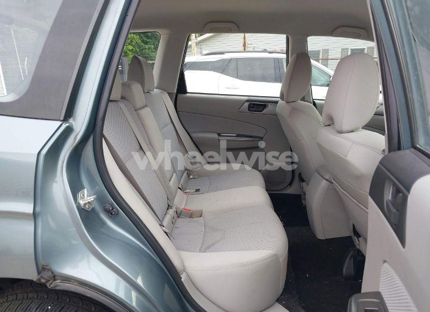 Photo 8 of 2011 Subaru Forester 2.5X (VIN JF2SHBBCXBH774234)