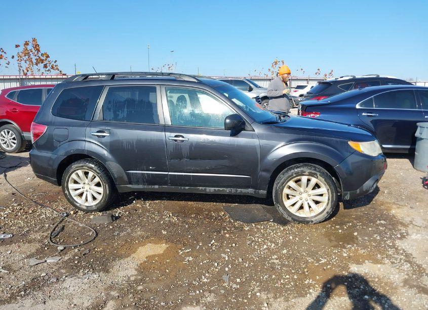 Photo 13 of 2012 Subaru Forester 2.5X PREMIUM (VIN JF2SHBCC2CH442451)