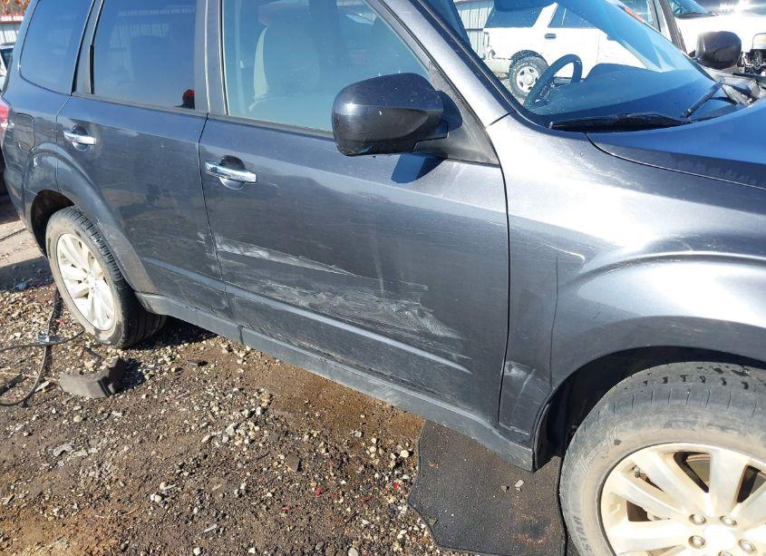 Photo 6 of 2012 Subaru Forester 2.5X PREMIUM (VIN JF2SHBCC2CH442451)