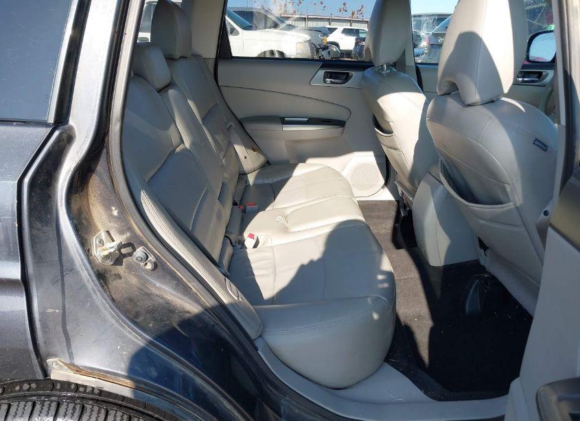 Photo 8 of 2012 Subaru Forester 2.5X PREMIUM (VIN JF2SHBCC2CH442451)