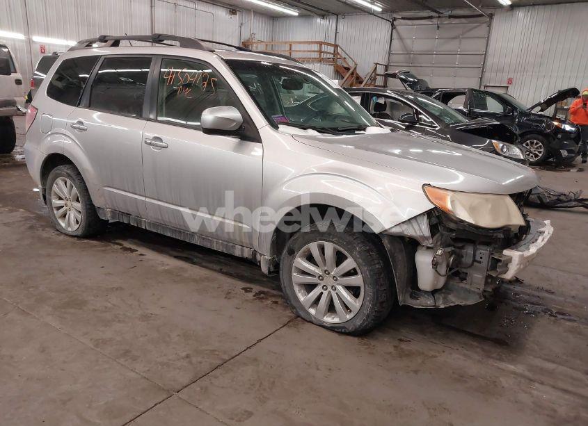 2012 Subaru Forester 2.5X PREMIUM (VIN JF2SHBCC4CH459509) main photo