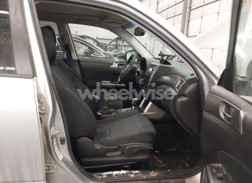 Photo 5 of 2012 Subaru Forester 2.5X PREMIUM (VIN JF2SHBCC4CH459509)