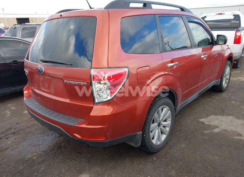 Photo 4 of 2011 Subaru Forester 2.5X PREMIUM (VIN JF2SHBCC5BG701115)