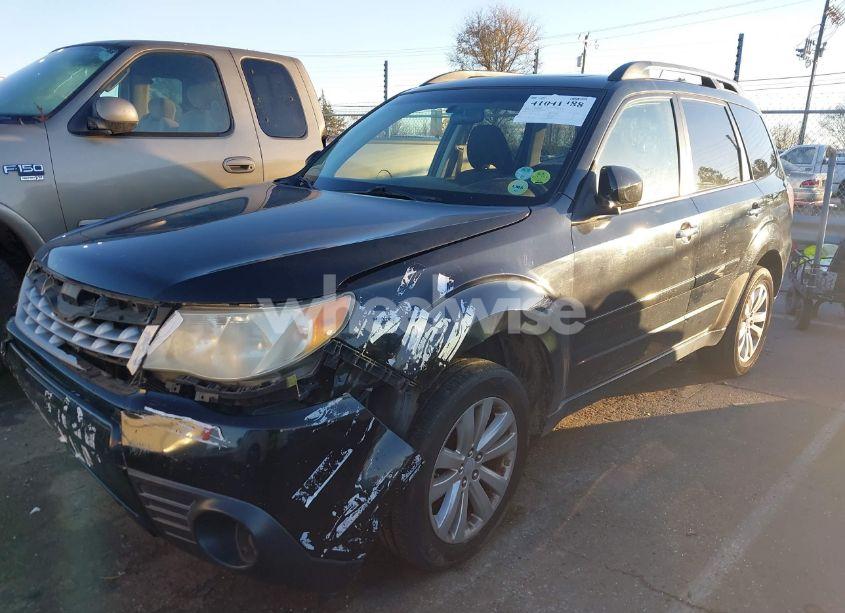 Photo 2 of 2012 Subaru Forester 2.5X PREMIUM (VIN JF2SHBCC7CH424205)