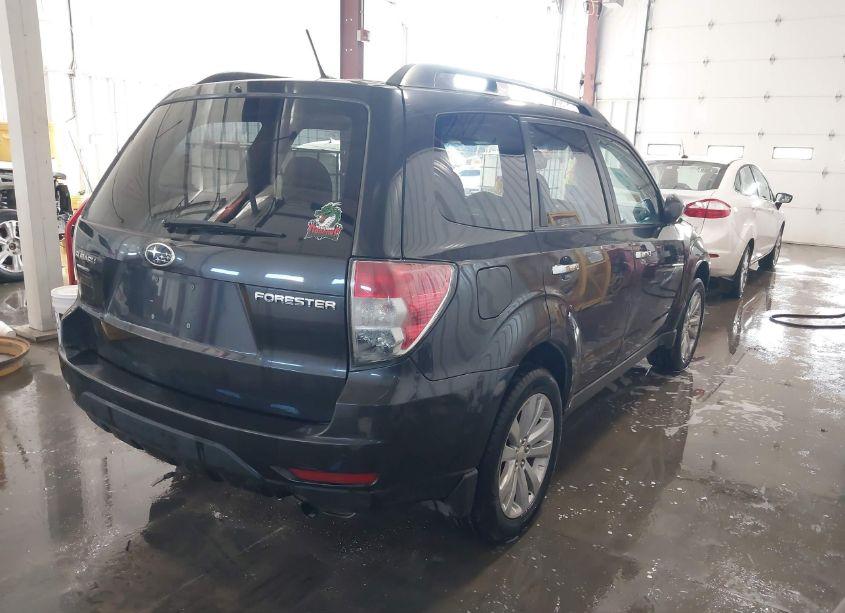 Photo 4 of 2011 Subaru Forester 2.5X PREMIUM (VIN JF2SHBCC9BH775597)