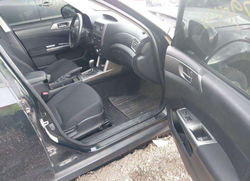 Photo 5 of 2011 Subaru Forester 2.5X PREMIUM (VIN JF2SHBCCXBH711035)