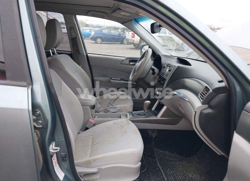 Photo 5 of 2011 Subaru Forester 2.5X PREMIUM (VIN JF2SHBDC0BH720034)