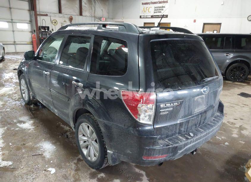Photo 3 of 2011 Subaru Forester 2.5X PREMIUM (VIN JF2SHBDC1BH760185)