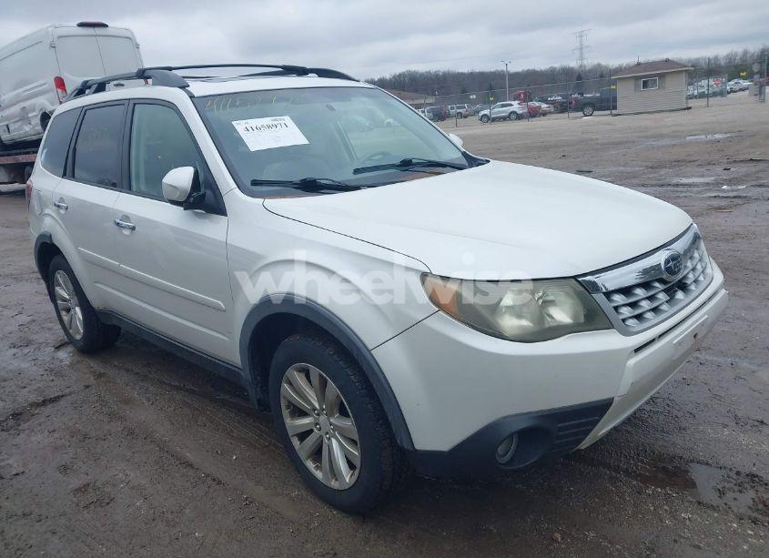 2012 Subaru Forester 2.5X PREMIUM (VIN JF2SHBDC1CH401016) main photo