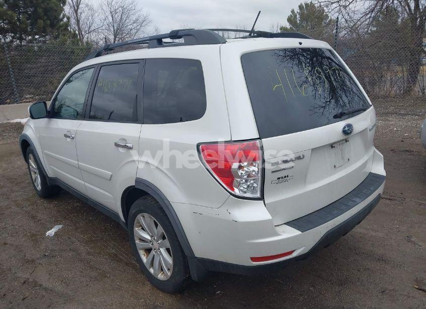 Photo 3 of 2012 Subaru Forester 2.5X PREMIUM (VIN JF2SHBDC1CH401016)