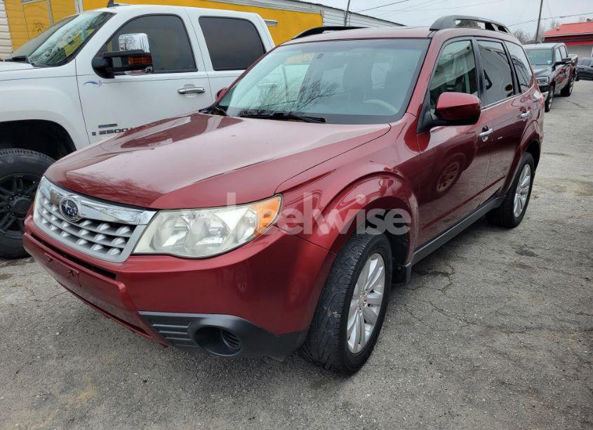 Photo 2 of 2012 Subaru Forester (VIN JF2SHBDC2CH454081)