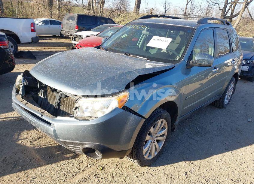 Photo 2 of 2011 Subaru Forester 2.5X PREMIUM (VIN JF2SHBDC3BH703583)