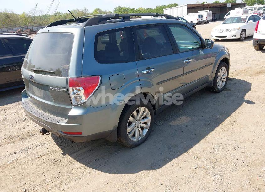 Photo 4 of 2011 Subaru Forester 2.5X PREMIUM (VIN JF2SHBDC3BH709562)
