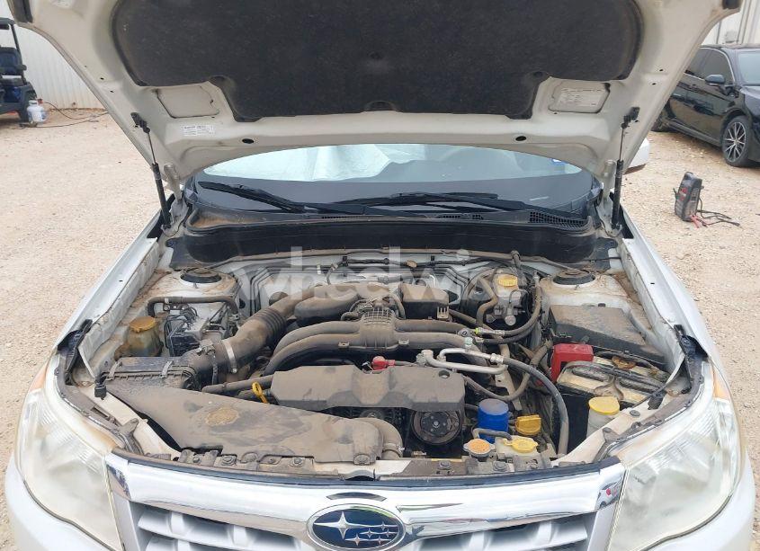 Photo 10 of 2011 Subaru Forester 2.5X PREMIUM (VIN JF2SHBDC3BH776825)