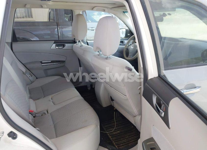 Photo 8 of 2012 Subaru Forester 2.5X PREMIUM (VIN JF2SHBDC3CH424796)