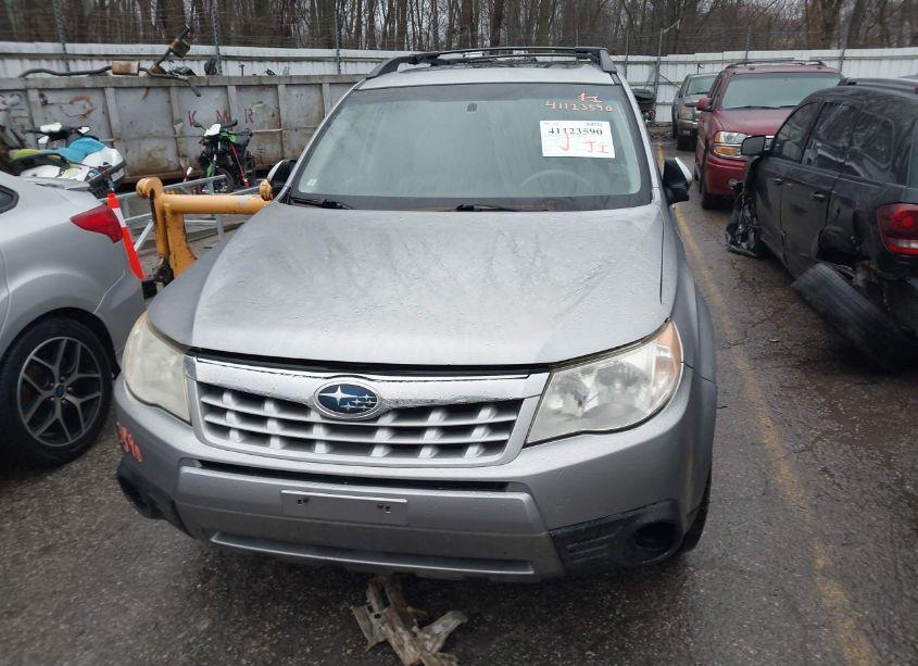 Photo 6 of 2011 Subaru Forester 2.5X PREMIUM (VIN JF2SHBDC4BH712602)