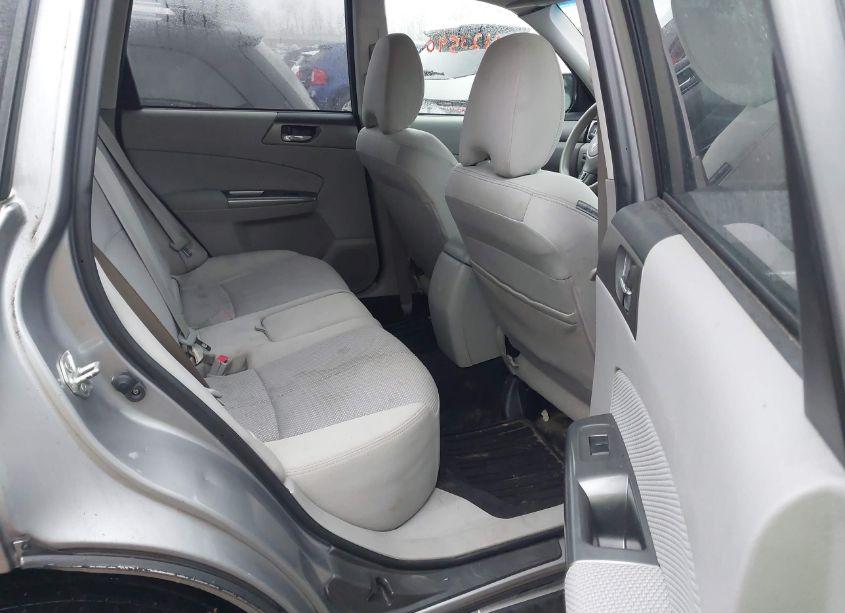 Photo 8 of 2011 Subaru Forester 2.5X PREMIUM (VIN JF2SHBDC4BH712602)