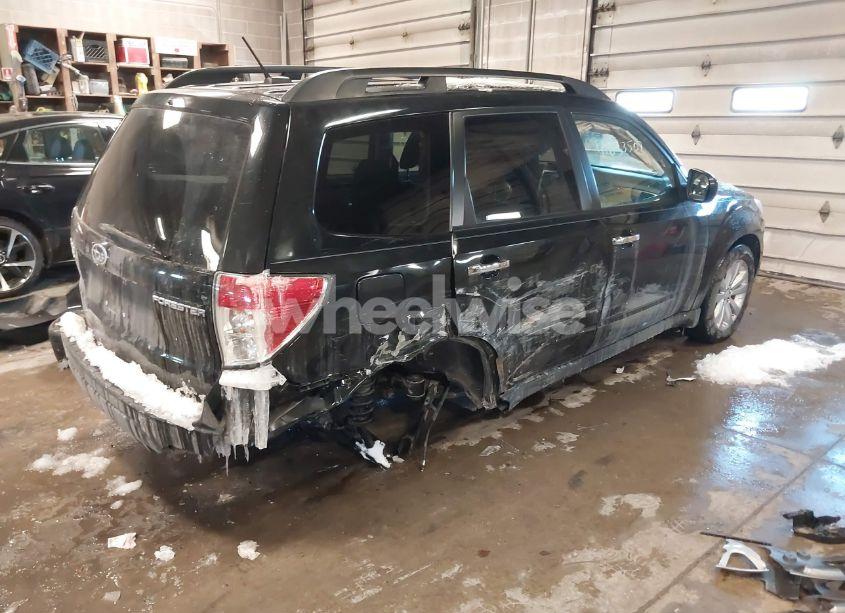 Photo 4 of 2011 Subaru Forester 2.5X PREMIUM (VIN JF2SHBDC5BH711281)