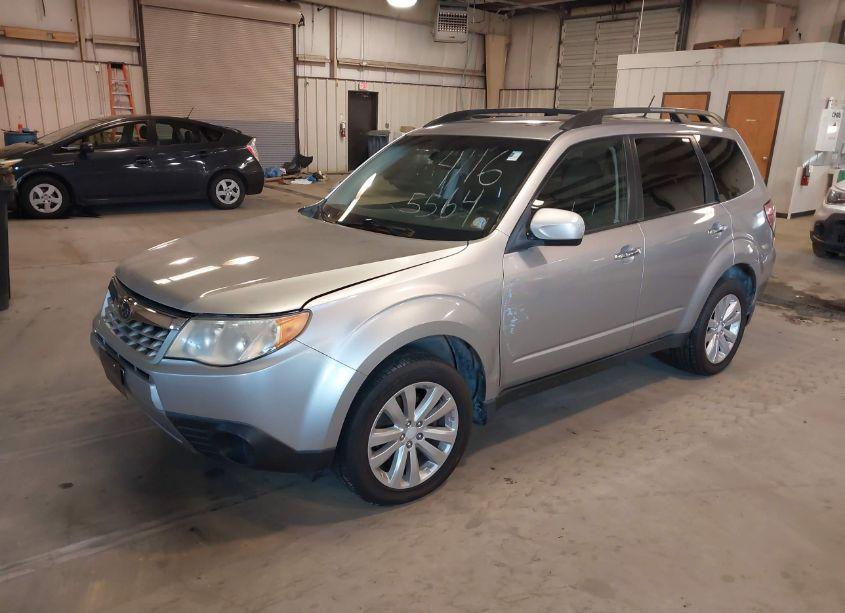 Photo 2 of 2012 Subaru Forester 2.5X PREMIUM (VIN JF2SHBDC5CH430390)