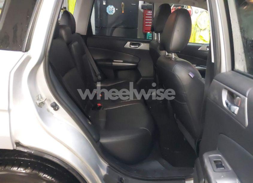 Photo 8 of 2011 Subaru Forester 2.5X PREMIUM (VIN JF2SHBDC7BH775029)