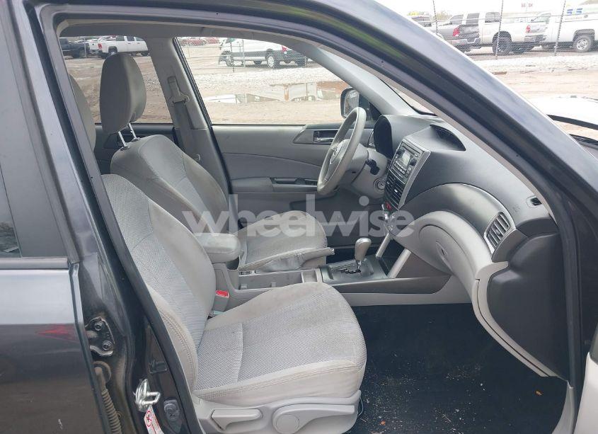 Photo 5 of 2012 Subaru Forester 2.5X PREMIUM (VIN JF2SHBDC7CH434053)