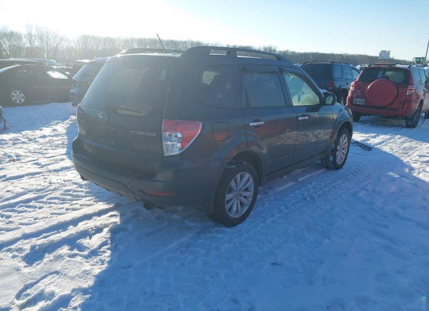 Photo 4 of 2012 Subaru Forester 2.5X LIMITED (VIN JF2SHBEC0CH424107)