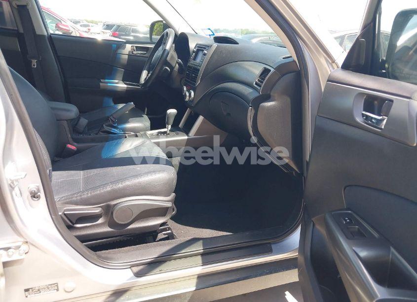 Photo 5 of 2012 Subaru Forester 2.5X LIMITED (VIN JF2SHBEC0CH435852)