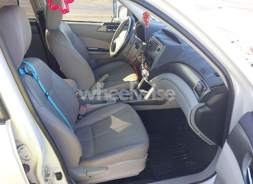 Photo 5 of 2011 Subaru Forester 2.5X LIMITED (VIN JF2SHBEC1BH716346)
