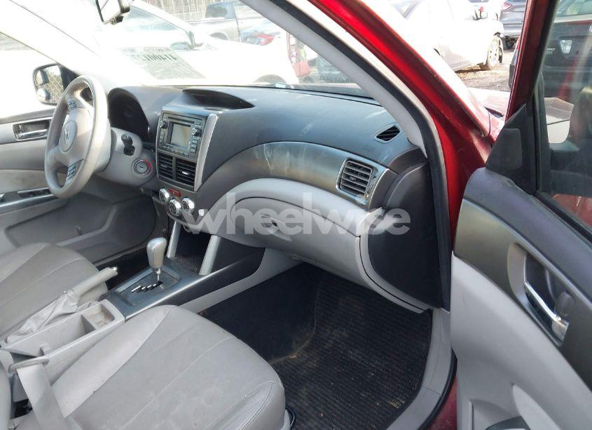 Photo 5 of 2011 Subaru Forester 2.5X LIMITED (VIN JF2SHBEC1BH728724)