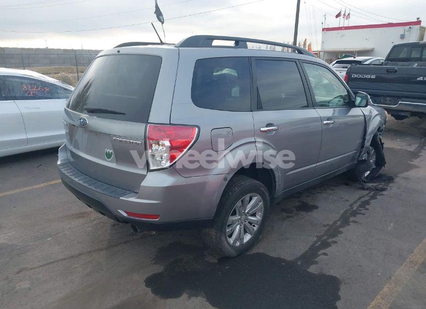 Photo 4 of 2011 Subaru Forester 2.5X LIMITED (VIN JF2SHBEC2BH741255)