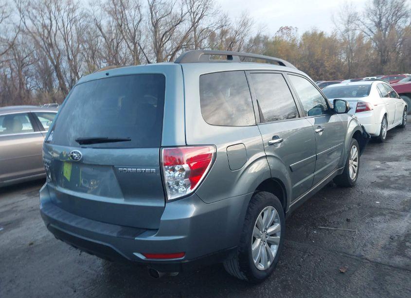 Photo 4 of 2011 Subaru Forester 2.5X LIMITED (VIN JF2SHBEC2BH741644)