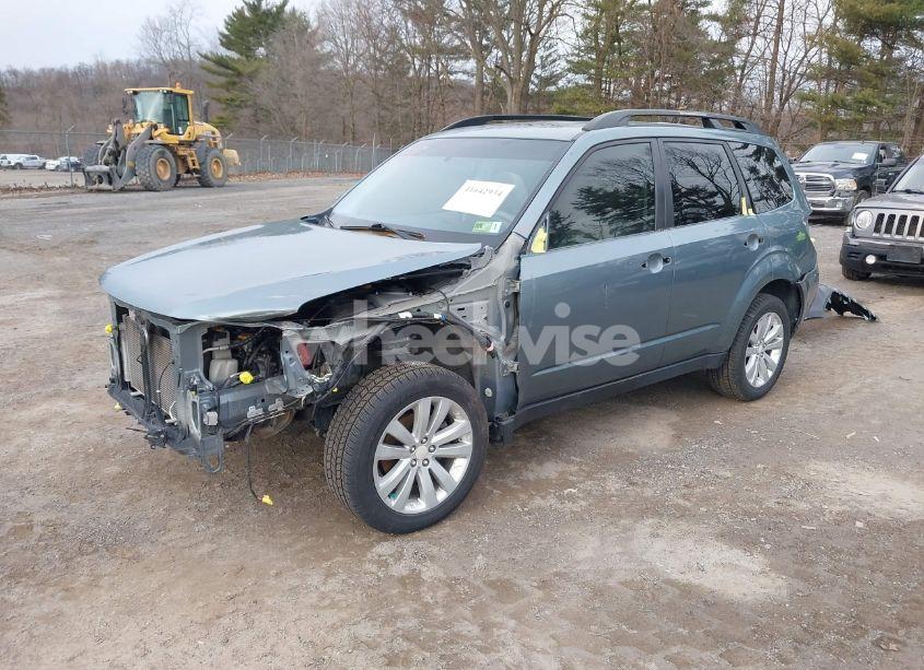 Photo 2 of 2011 Subaru Forester 2.5X LIMITED (VIN JF2SHBEC6BH729061)