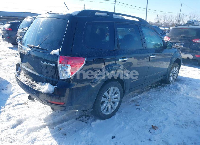 Photo 4 of 2011 Subaru Forester 2.5X LIMITED (VIN JF2SHBEC6BH747253)