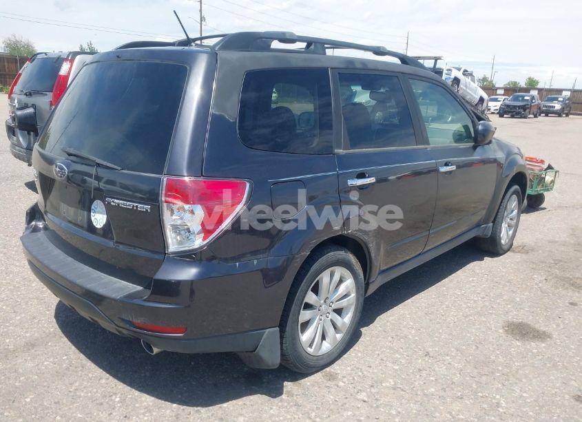 Photo 4 of 2012 Subaru Forester 2.5X LIMITED (VIN JF2SHBEC7CH452406)